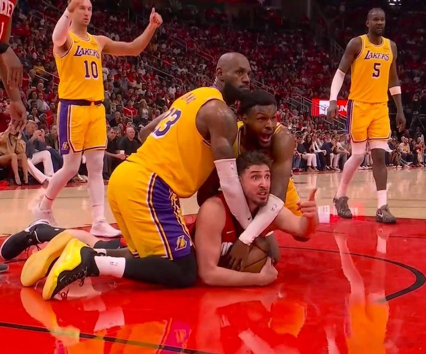 【比赛预告】明早九点半，首轮G4湖人继续客场迎战火箭，ESPN预测本场比赛胜率：