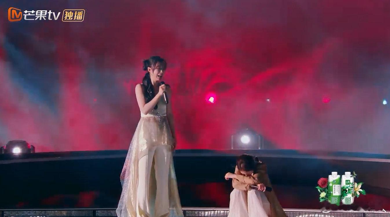 张小婉[超话]小婉管乐一对视就哭乘风2025四公小考两位小姐妹的默契，真的太难得