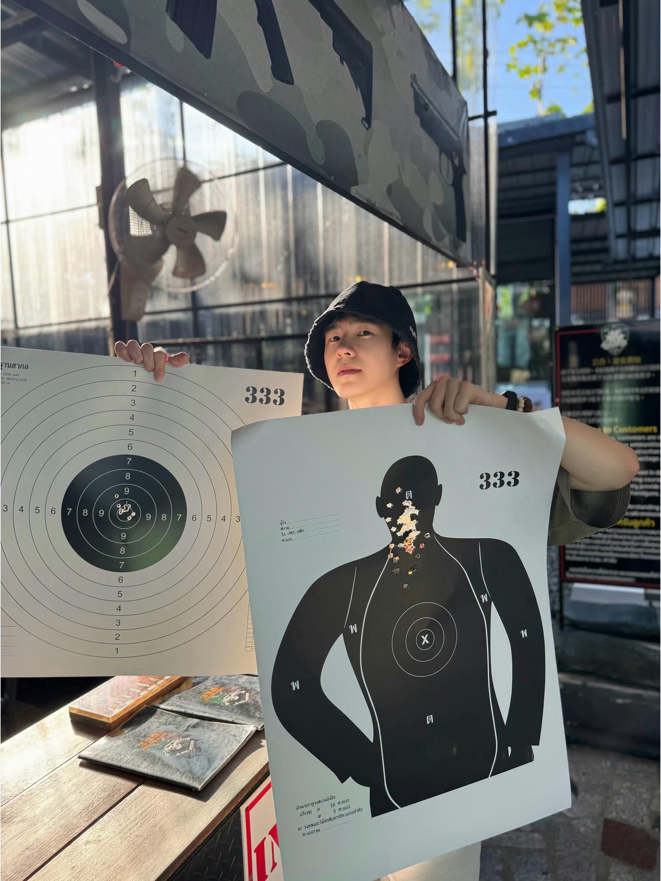 刘昊然射击战绩可查 射击战绩优秀，和大象朋友友好交流。的日常总是充满惊喜，期待下