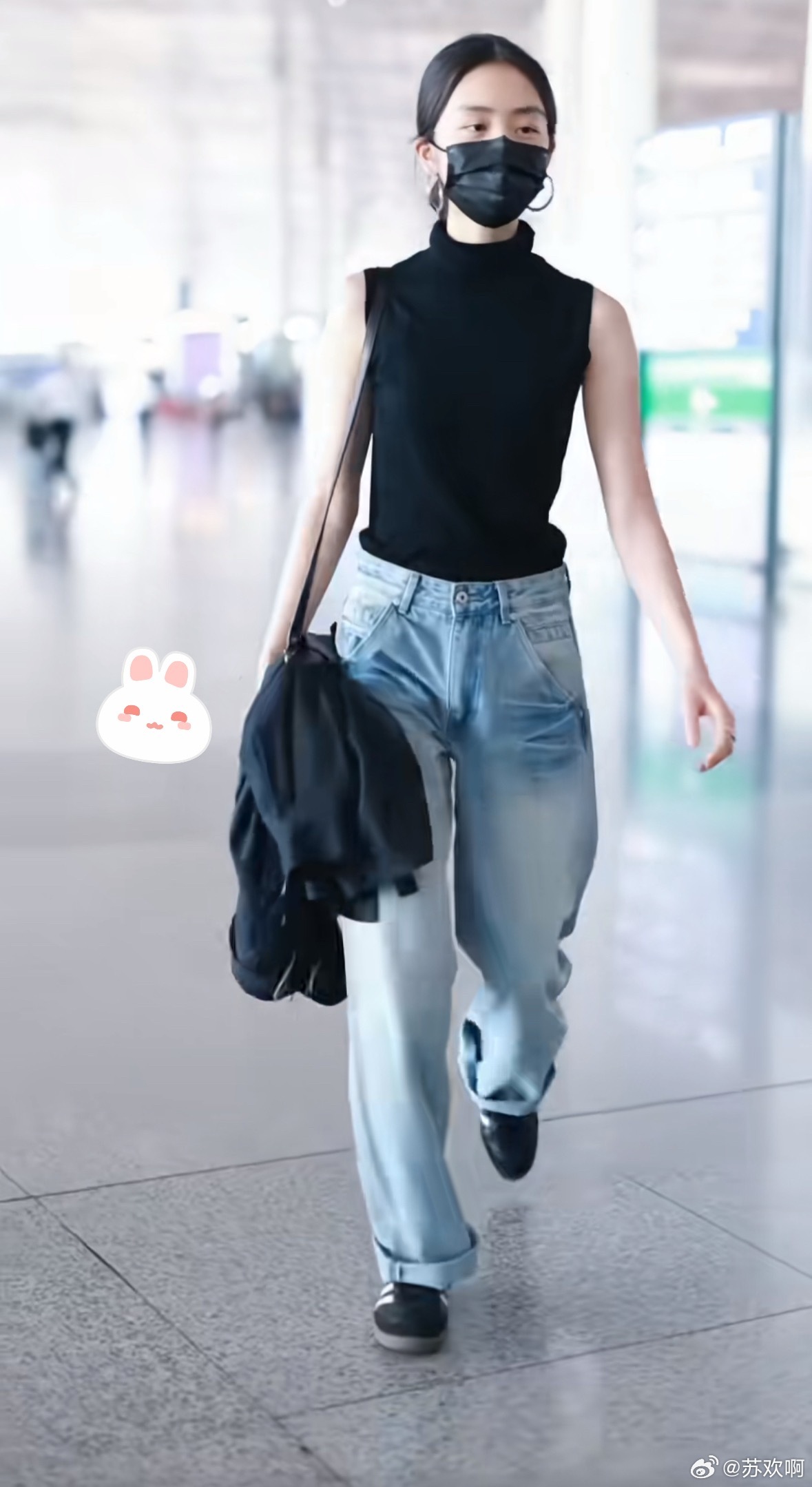 黄磊大女儿又高又瘦谁能想到当年《爸爸去哪儿》那个懂事大方的大姐姐，现在变化这么大
