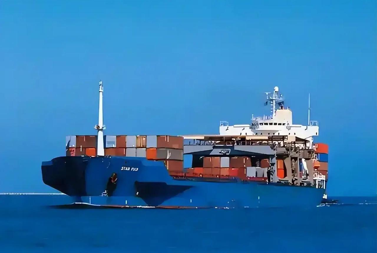 快讯！
东部战区突然宣布了。
近期在台海周边启动正义使命-2025这场训练，官方