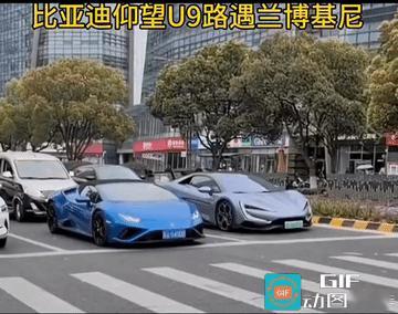你敢想？如今的比亚迪也敢在兰博基尼面前得瑟了

图里的银色车是比亚迪旗下的仰望U