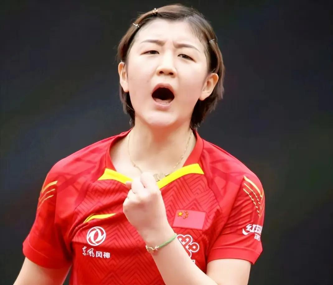 陈梦粉碎早田美梦

名古屋年终总决赛1/8决赛，早田希娜迎战陈梦。

此前两人交