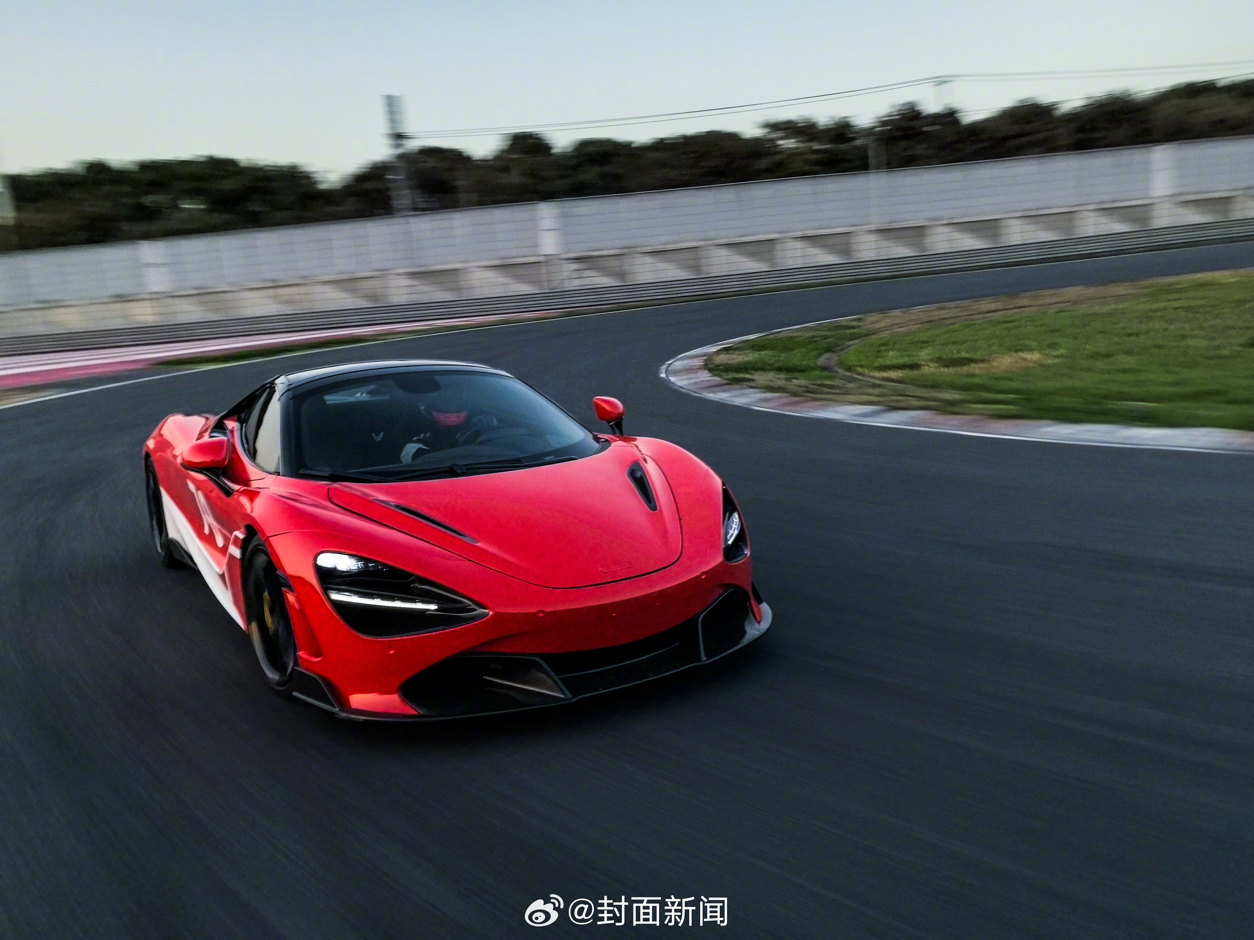 【影像天花板再突破！#P70能拍清时速300公里#的照片】今日，一直备受大众关注