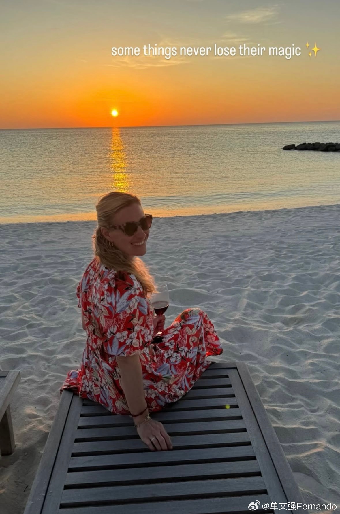 科贝尔！马尔代夫之旅，一边度假一边练球，为了6月20日和伊万诺维奇的巴特洪堡草地