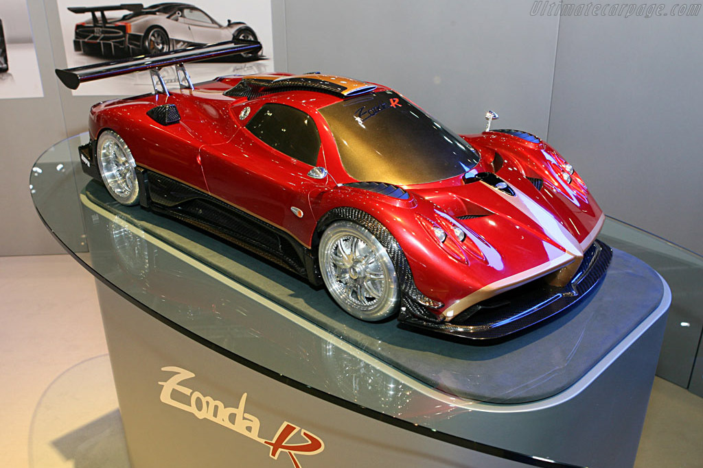 自2007年日内瓦车展帕加尼Zonda R“亮相”以来，已经过去了17年。 ​​
