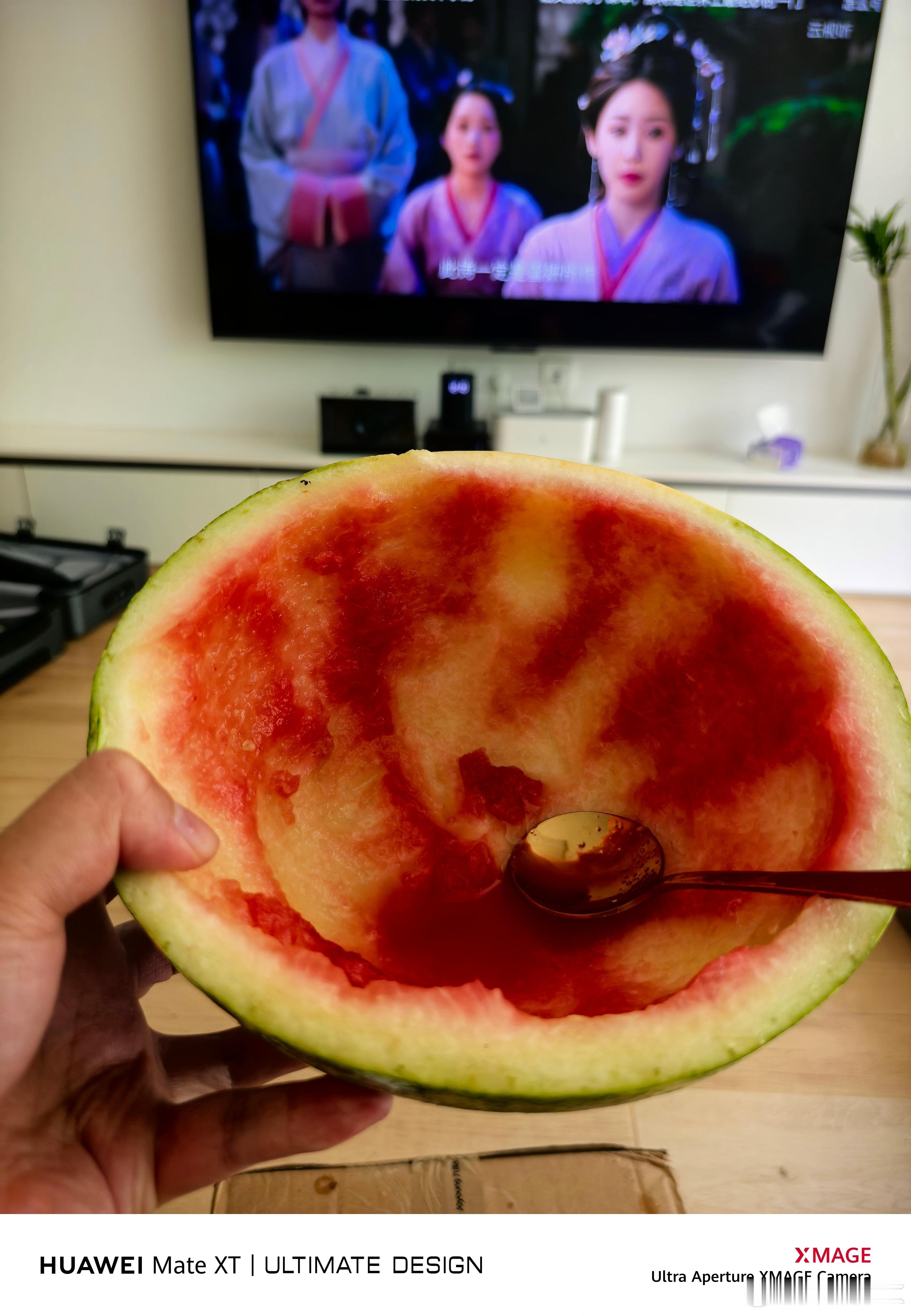 大家都是怎么吃瓜[无聊][捂嘴哭] ​​​