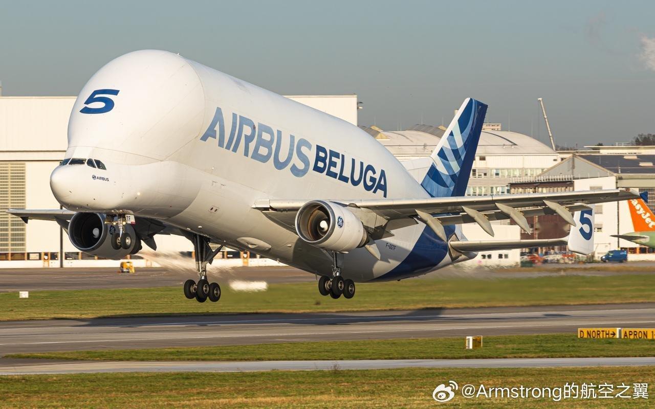 1月29日，空客正式为传奇的A300-600ST“大白鲸” (BelugaST)