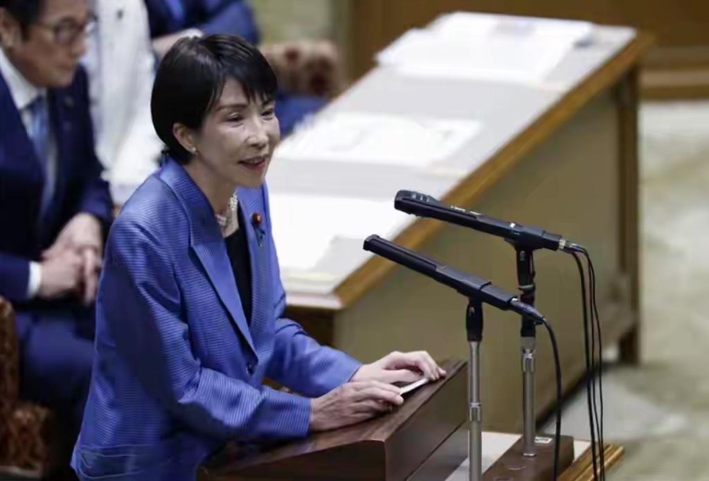 中国祭出大招，日本会把美国玩死
 
谁能想到，曾经被美国牢牢拴在身边的“小弟”日