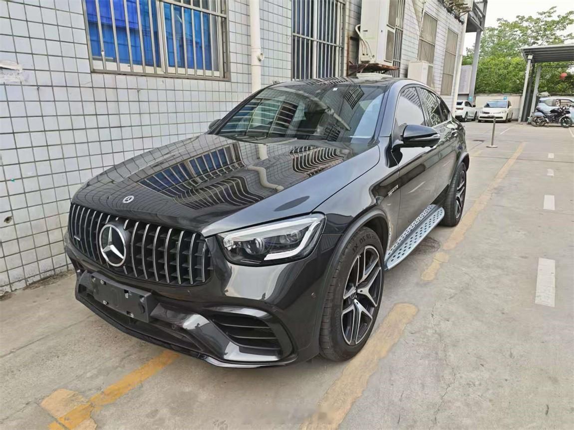 奔驰 GLC63 AMG Coupe 2020年11月出厂，2021年06月上牌