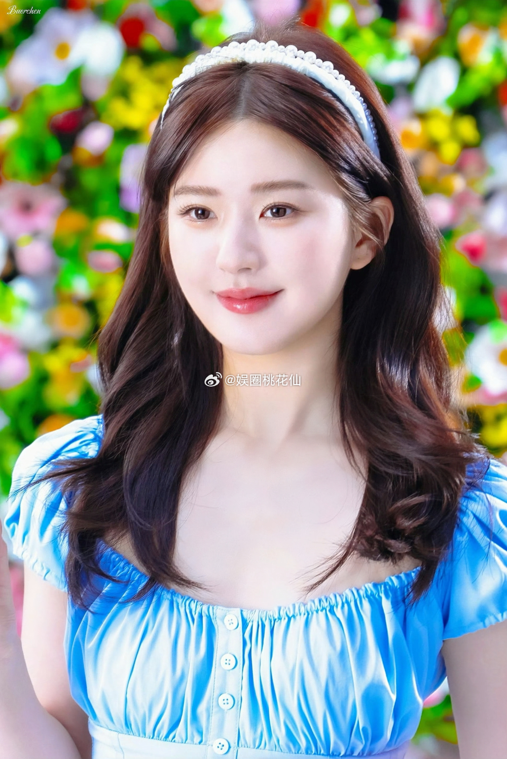 赵露思这波是从演员直接转型当老板，野心和执行力都拉满了🔥根据圈内消息：- 年初