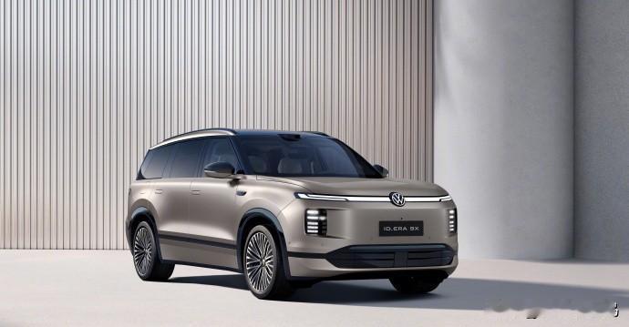 今天上汽大众 ID.ERA 9X 首发，直接上了 Momenta R7 强化学习