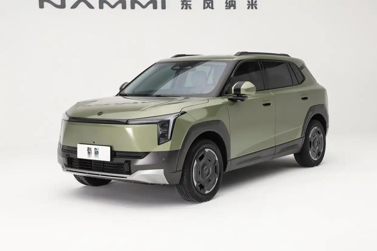 东风纳米06上市，同级独有天地门。新车共推出5款车型，限时先享价为7.99-10