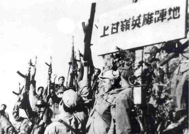 1953年7月，朝鲜战争上美军用尽办法也无法再前进一步，而我志愿军战士也损失惨重