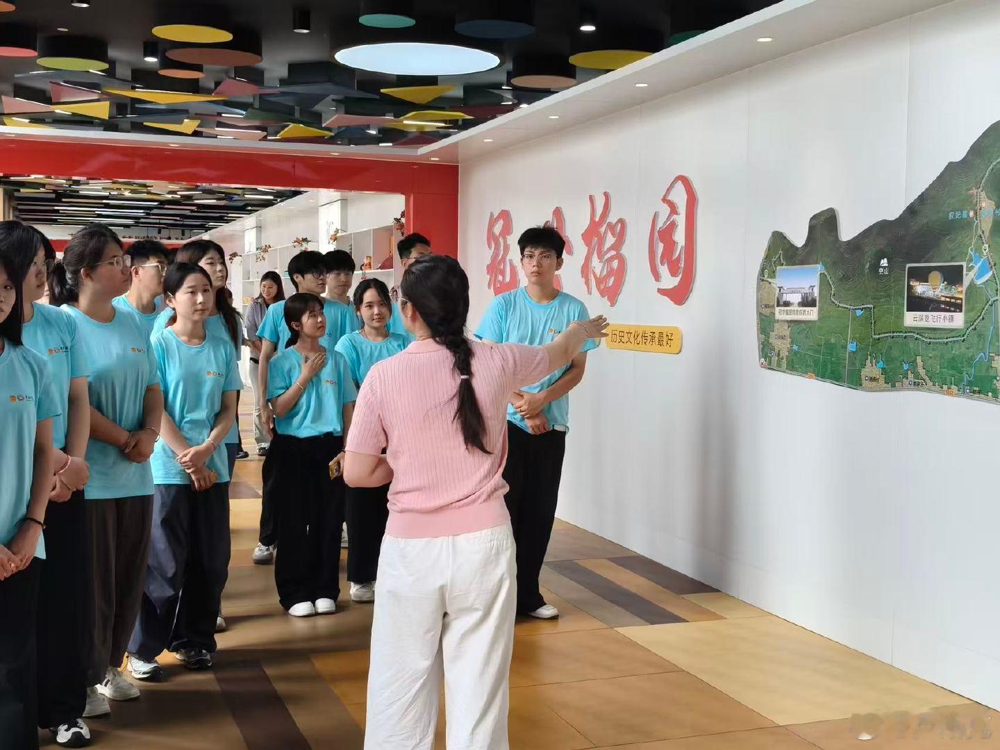 【深入智慧工厂，调研石榴产业现代化发展】山东学子聚焦石榴产业助力乡村振兴山东青年