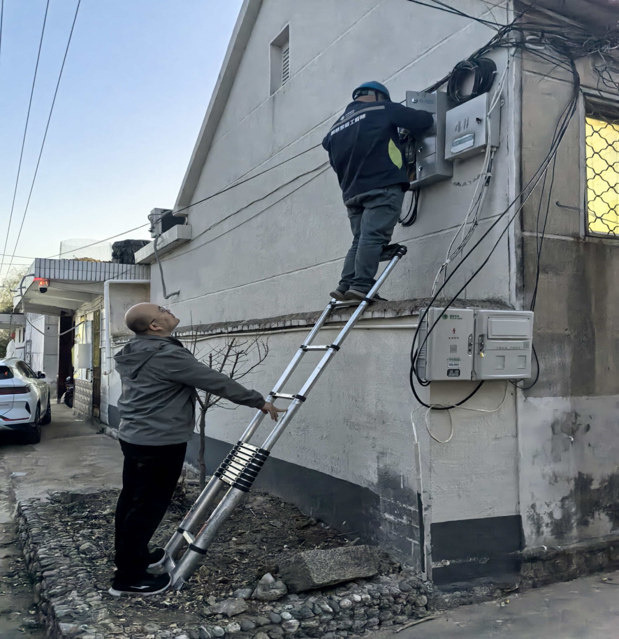 山东移动临沂分公司开展县乡通信线路整治活动