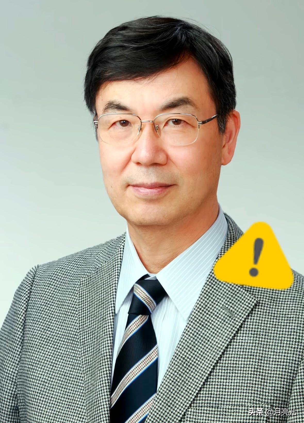 今年的诺贝尔奖
颁给了日本免疫学家一坂口志文手中
。他用了几十年时间，发现了能控