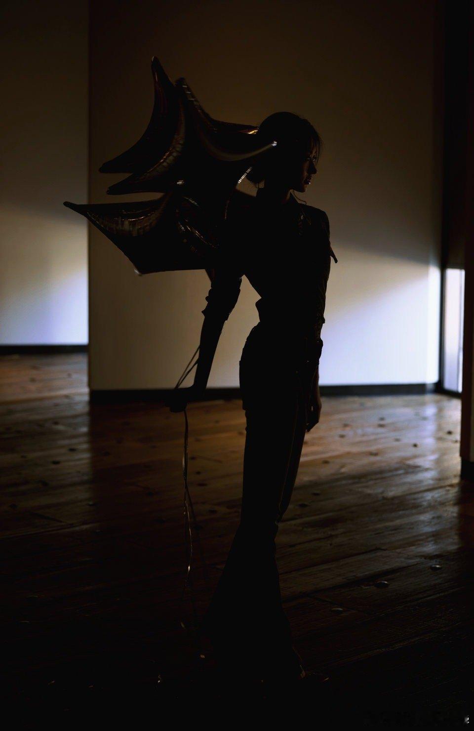 杨雨潼的奇思妙想太有梗了！开箱10秒脑补一出大戏，萌萌的样子搭配天马行空的想法，