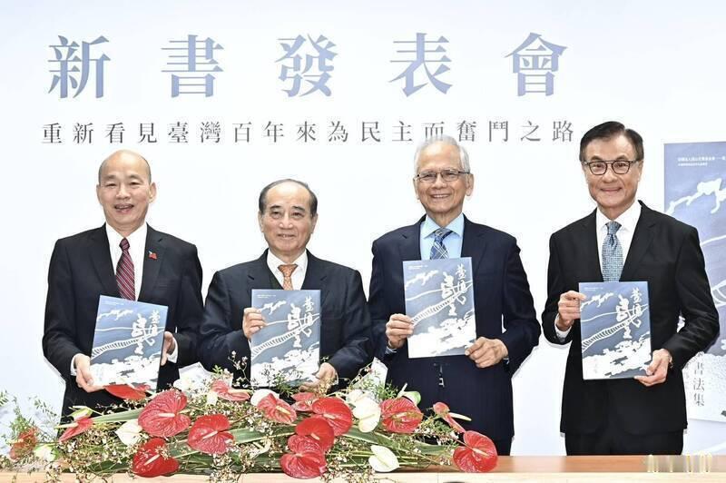 韩国瑜怒呛傅崐萁引关注，民进党立委见猎心喜：让人觉得耳目一新
台“立法院长”韩国
