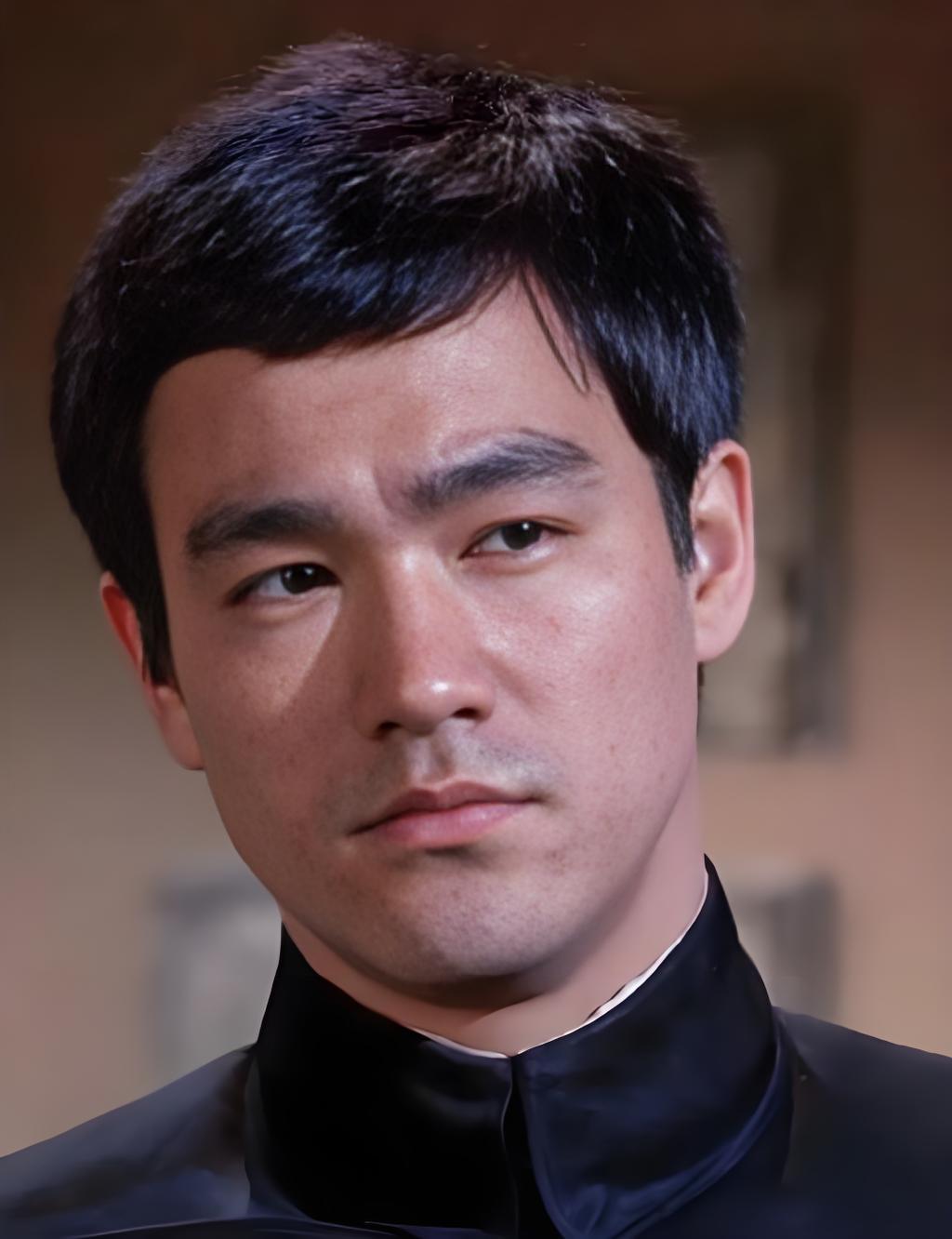 世界上光是站着不动就可以帅爆的男人