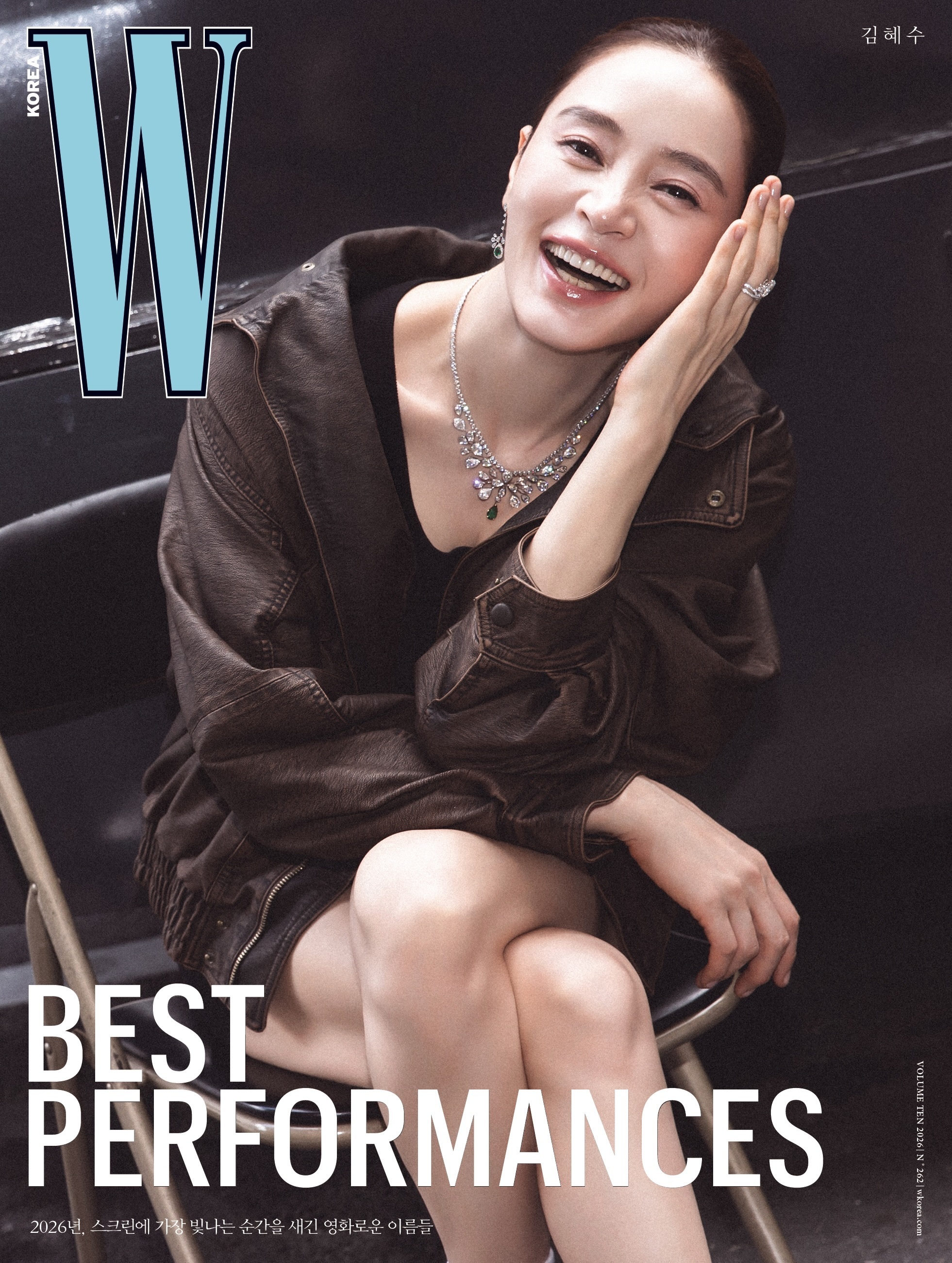 金惠秀  x  W Korea October 2026，韩版W十月刊封面迎来金