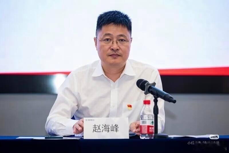高学历代表智商高，能力强。并不代表人品好。骨子里的邪恶只能压一时，当有温床的时候