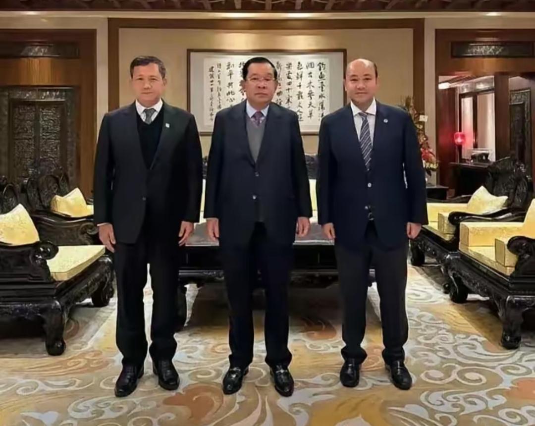 柬埔寨这次被泰国打惨了，其实一点都不值得同情和可怜。可怜之人必有可恨之处。我们中