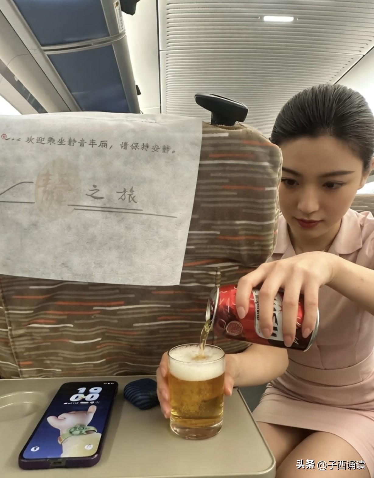 人生得意须尽欢， 莫使金樽空对月！

哈哈，万万没想到，这辈子我竟然能够体验到如