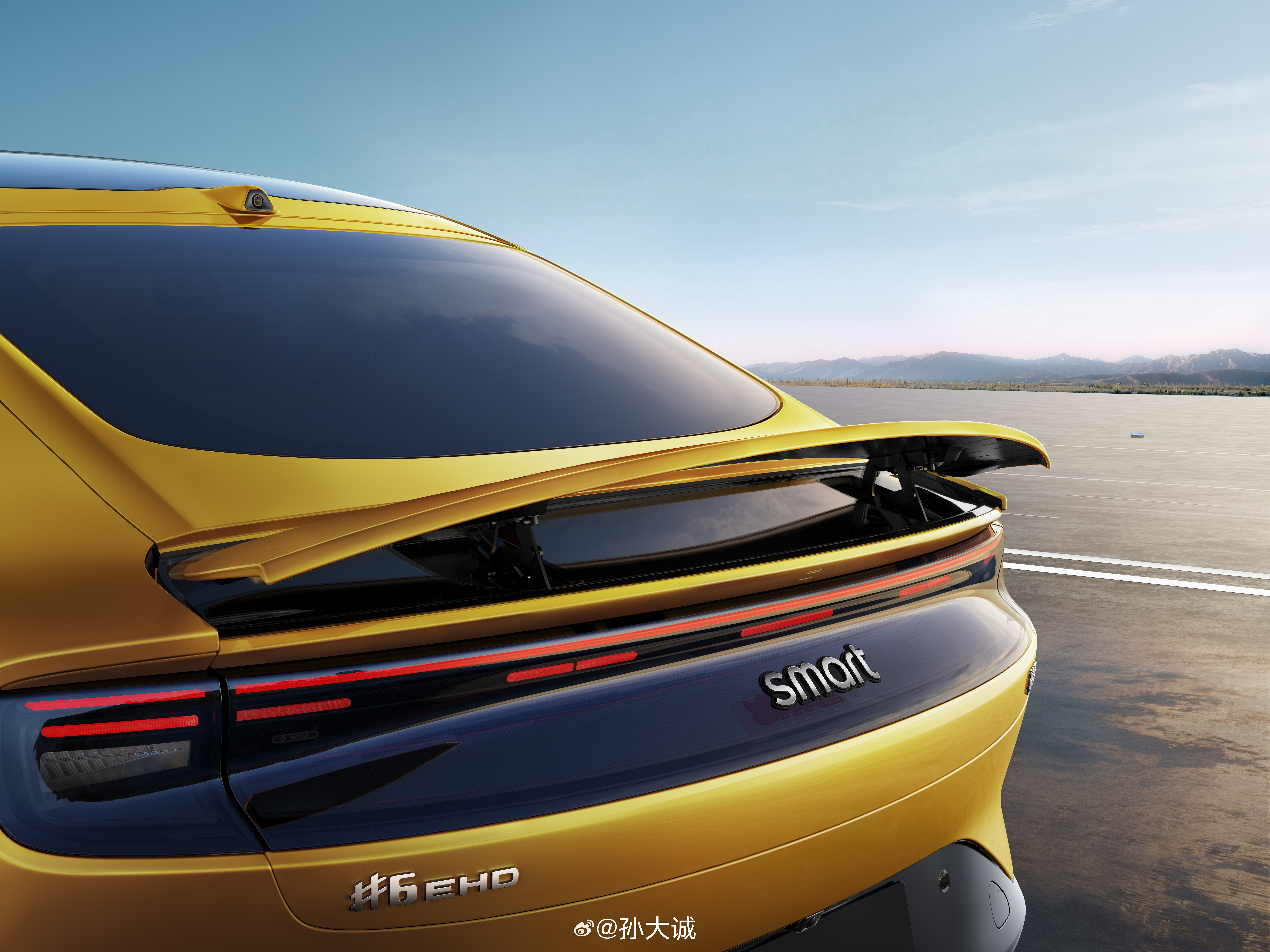 车圈不少风道、尾翼设计其实挺流于表面，更多是一种视觉装饰，缺乏实际功能。smar