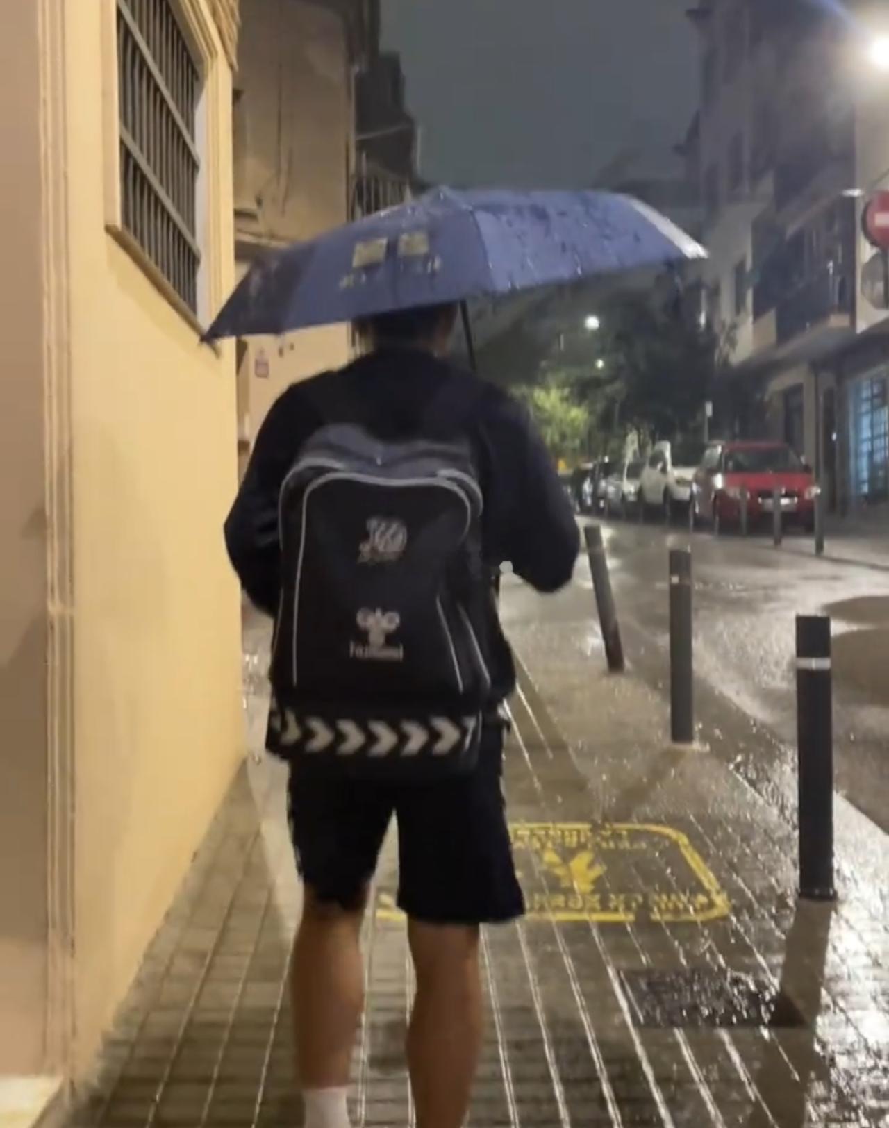 老二黄袍加身，期待“苗二组合”苏超同场出战中国足球小将吕孟洋老董聊球