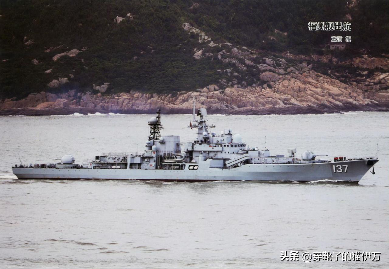 [呲牙] 现在咱们改装毛子军舰得心应手啊，要不要返销毛子——137福州舰属于95