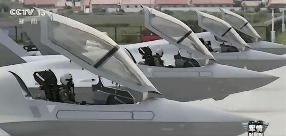 美军是真的要彻底绝望了，一点不夸张。

这回真不是吹牛，解放军空军的歼-35A确