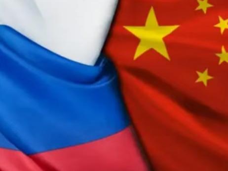 相比于美国，最怕咱们崛起的大概率就是俄罗斯了，在俄罗斯看来，一个强大的“邻居”，