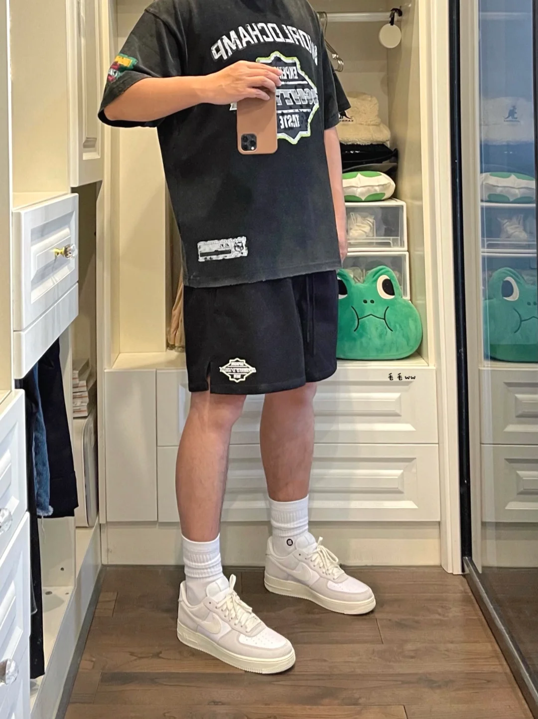 复古体恤｜短裤穿搭