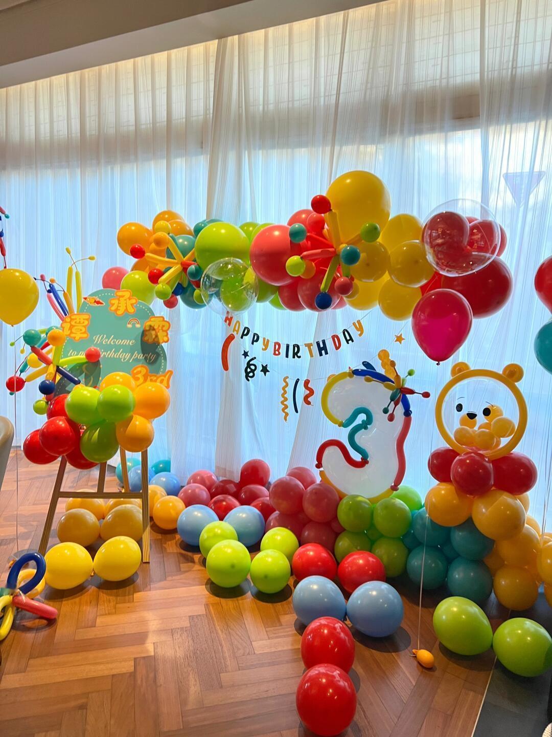 多巴胺生日包厢布置气球烟花和生日简直是绝配！ 