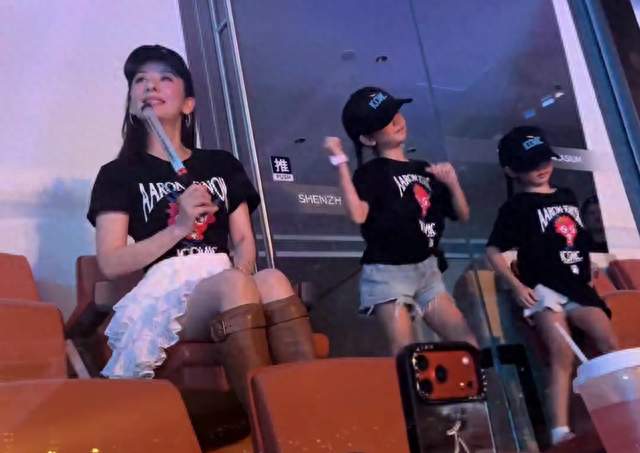 郭富城演唱会被自家两个女儿“踢馆”，隔空跳鲨鱼舞惊艳全场