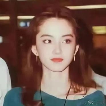 林青霞的美无与伦比。