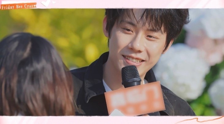 周奇预制恋综表白失败哭了本期周五晚高疯 看点拉满！周奇带着满满诚意告白周冬雨，没