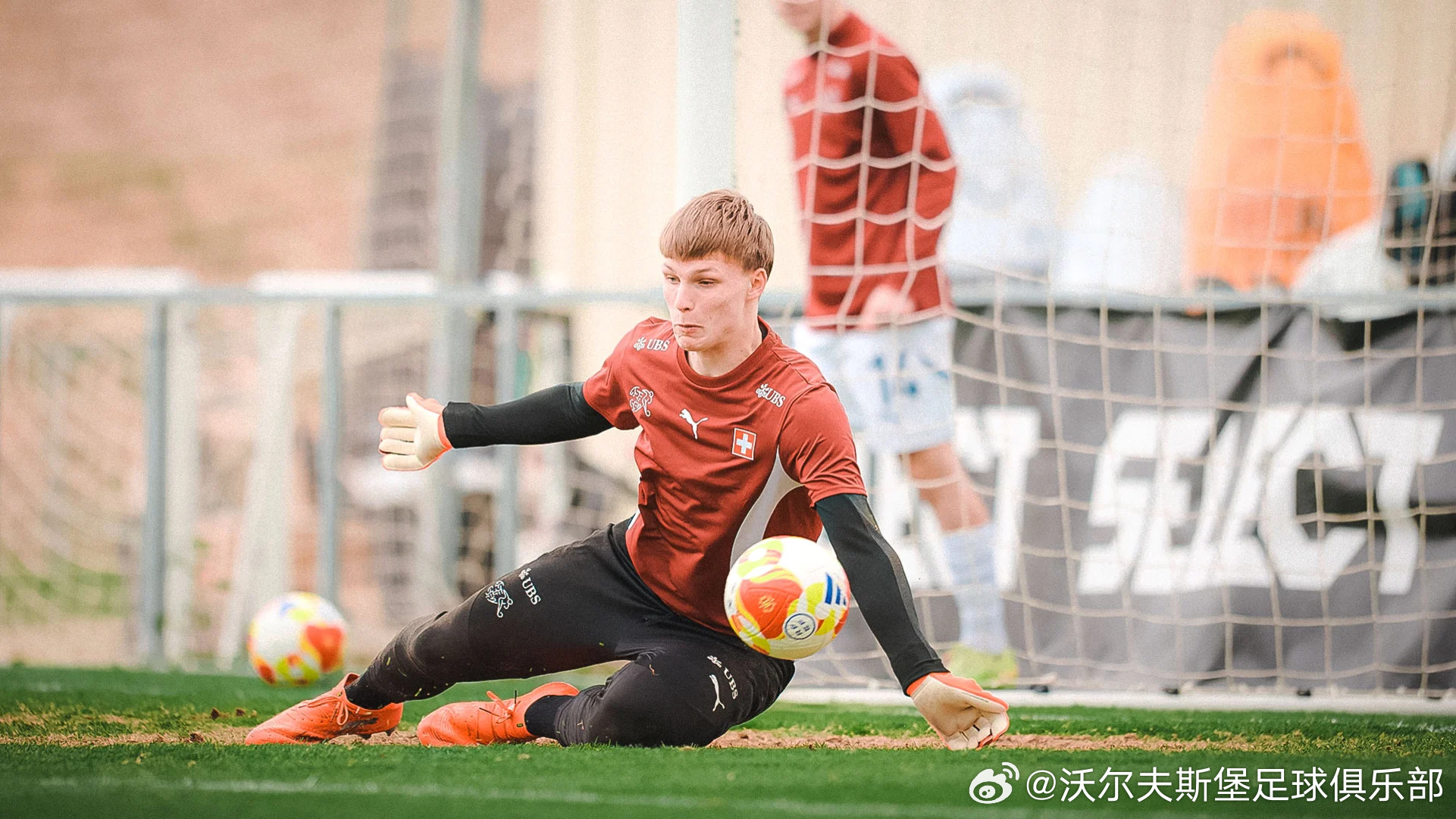 🌍 狼堡小将，国际赛场初露锋芒！本期国家队比赛期间，共有15名狼堡青年球员受到