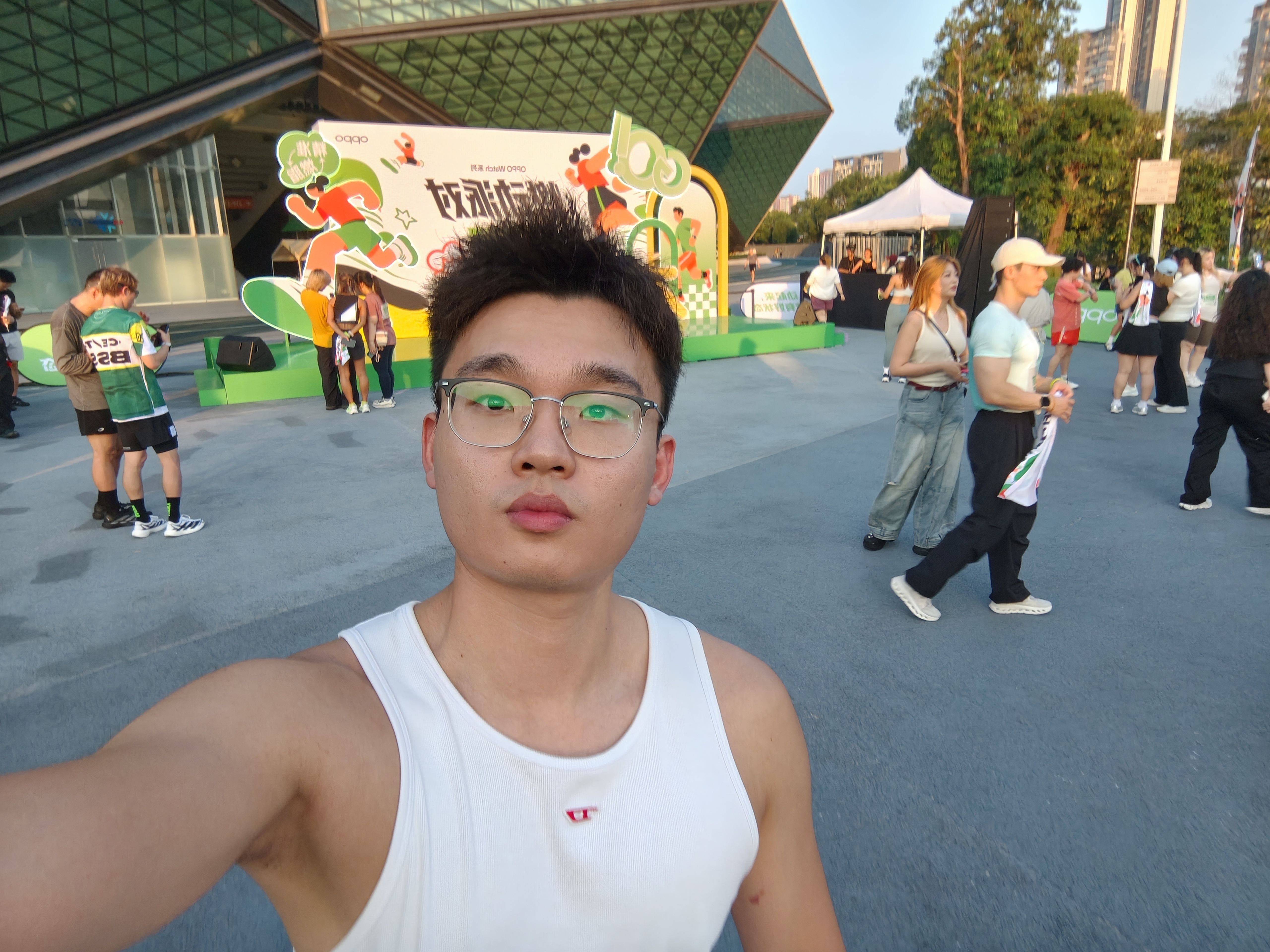 来参加 OPPO 活动，健身好啊，得健身