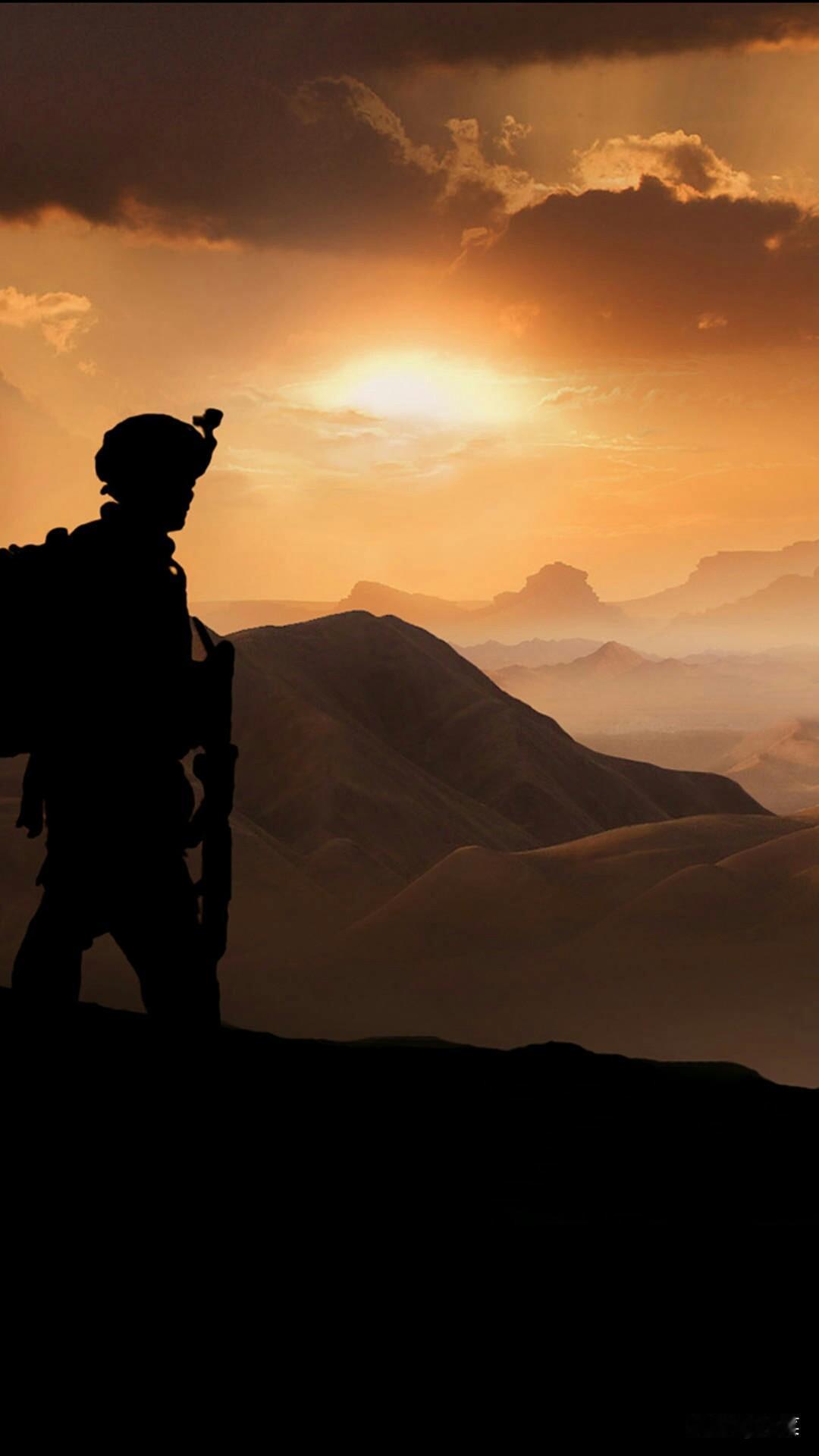 论效率，中国说第二，没人敢称第一。从一穷二白到世界第二大经济体，我们用几十年走完