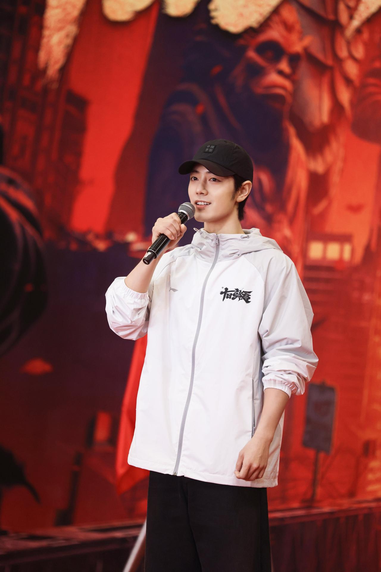 听战战说话是一种享受[爱慕]