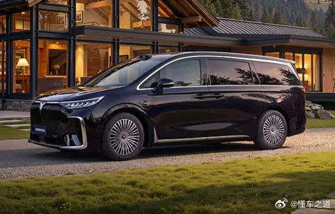 懂车之道讯 懂车之道快讯，3月1日，岚图汽车宣布，岚图梦想家冠军版开启预订，预售