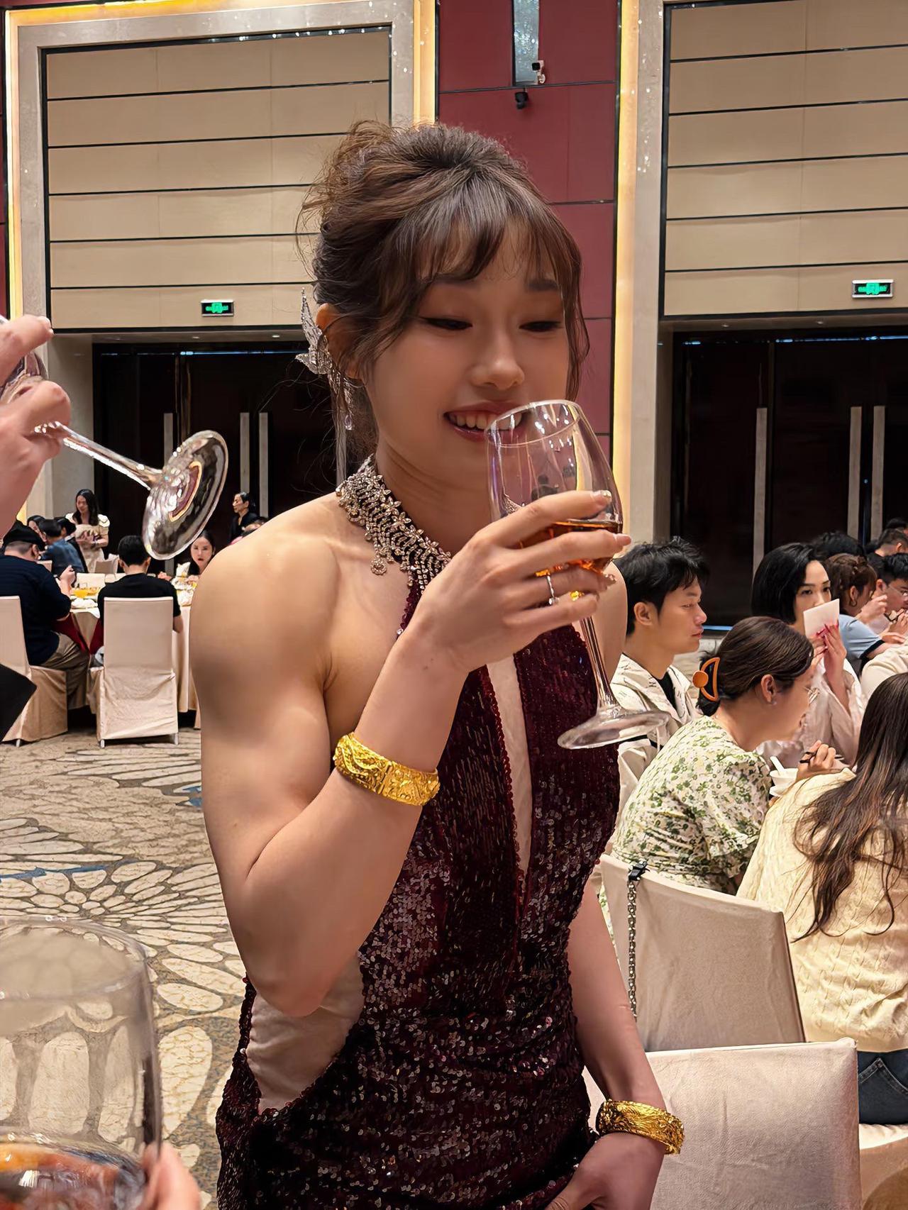 这新娘不是一般人