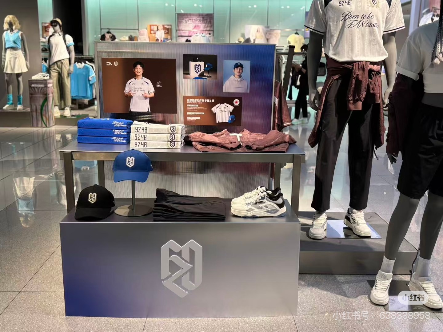 安踏樊振东系列乒颜一