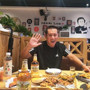 观海听涛浪