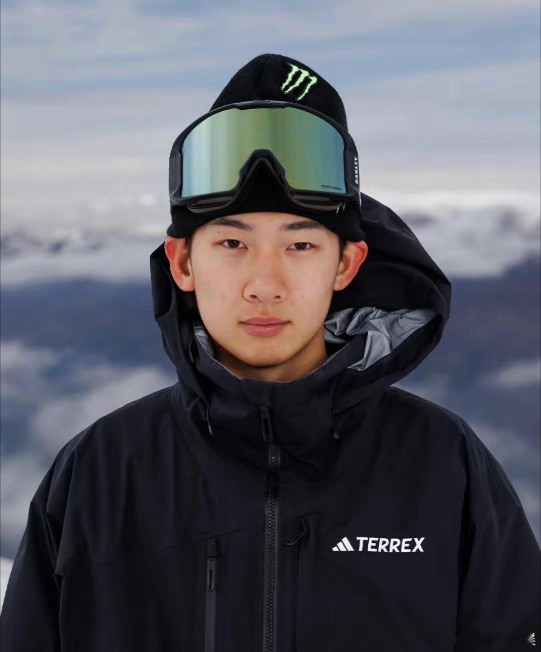 真的很好奇什么样的家庭，才培养出苏翊鸣这样的优秀运动员呀？了解了一下苏翊鸣的家庭