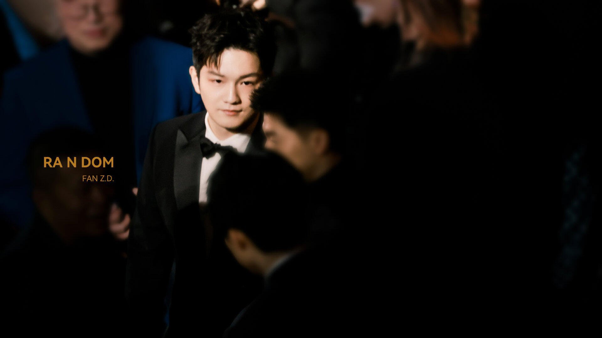  一眼心动，壁纸限定·樊振东 