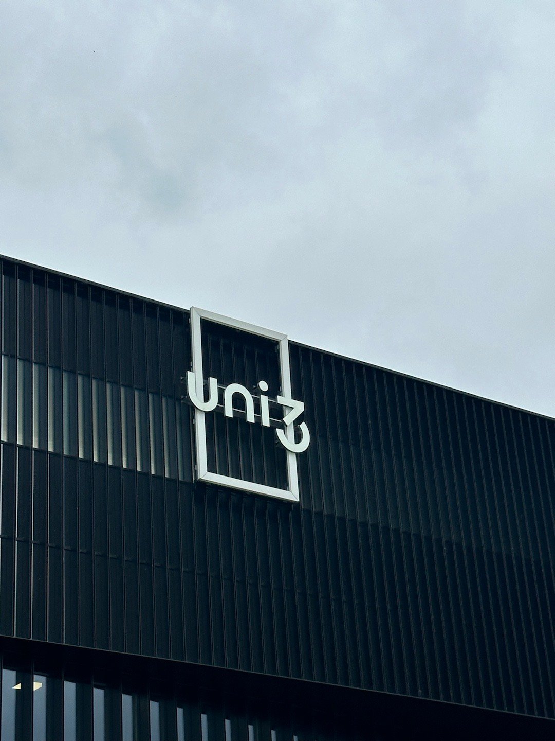 时隔三个月，又来到哥德堡的吉利Uni3，见到了罗森和希拉夫，真国际化！  ​​​