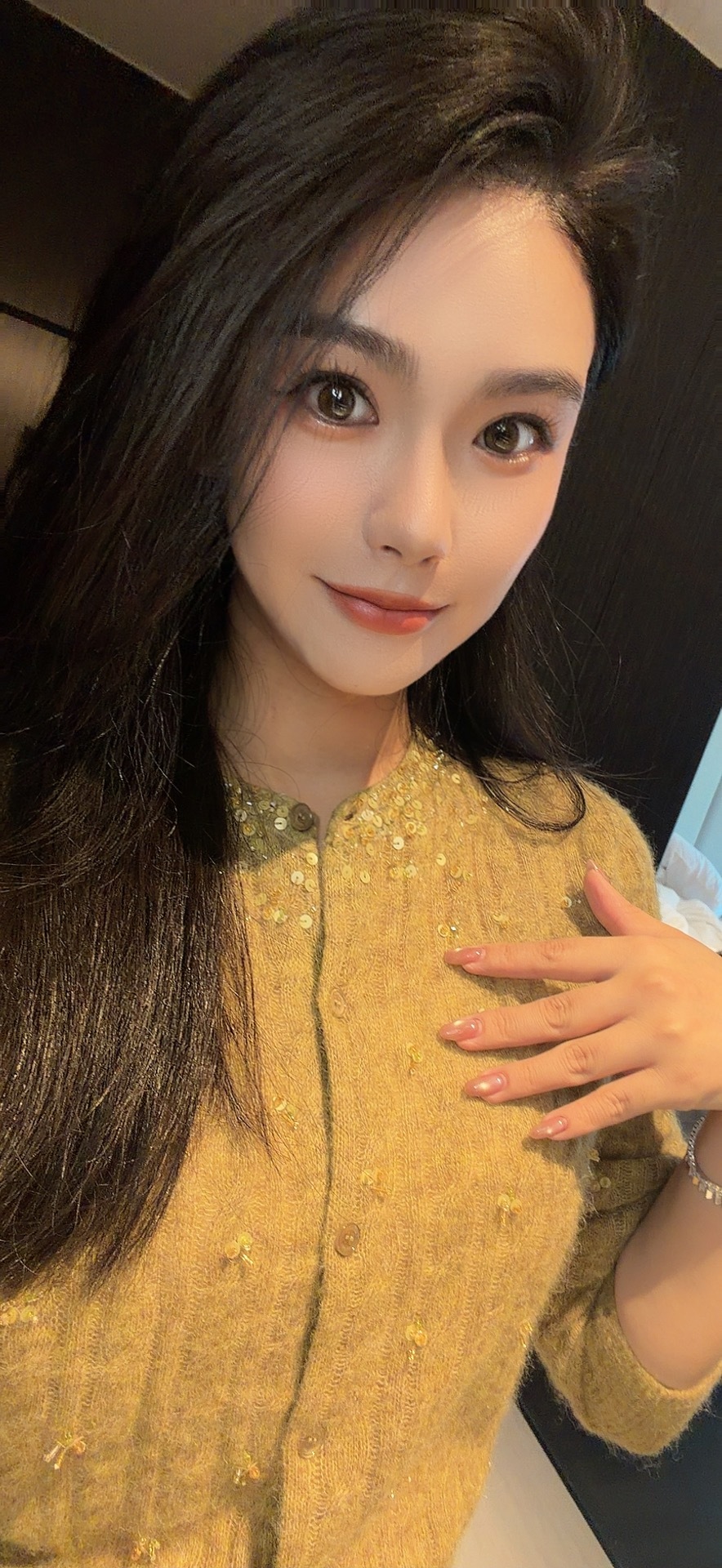 粗门干活[微风][微风][微风]姐姐的ootd 已经开始秋装穿搭啦！  ​​​